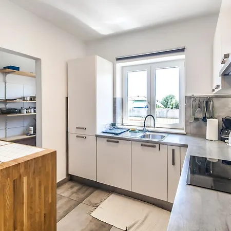 Gortan - Pool House For 7 Guests Near Pula Istria - Istrien *
