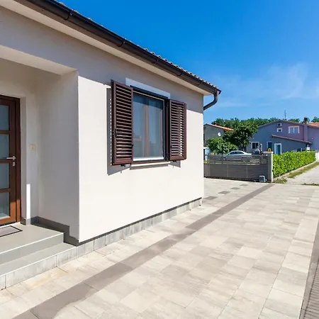 Gortan - Pool House For 7 Guests Near Pula Istria - Istrien * Marcana