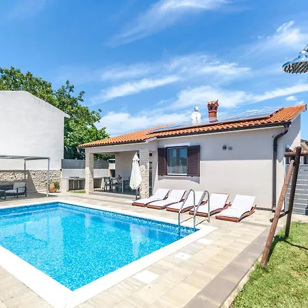 Gortan - Pool House For 7 Guests Near Pula Istria - Istrien Villa *