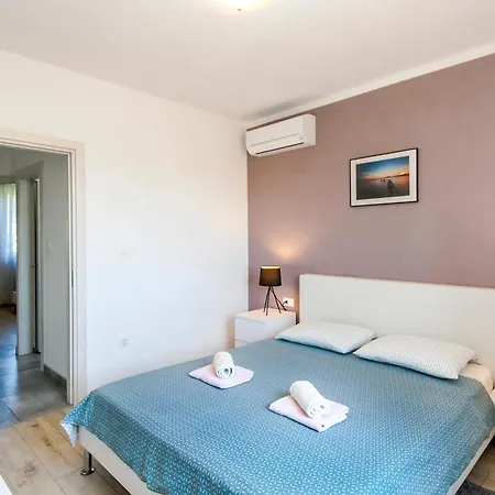 Villa Gortan - Pool House For 7 Guests Near Pula Istria - Istrien *