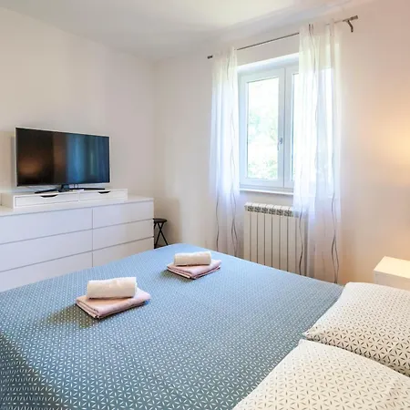 Gortan - Pool House For 7 Guests Near Pula Istria - Istrien Villa *